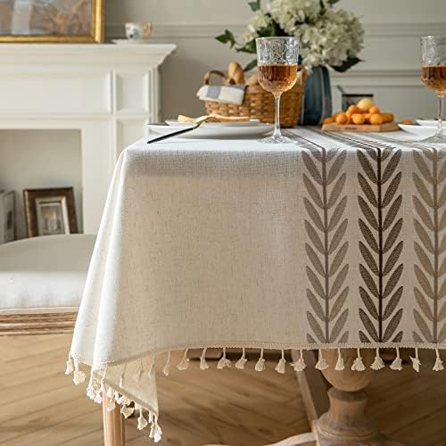Chic 10-inch Tablecloth Design