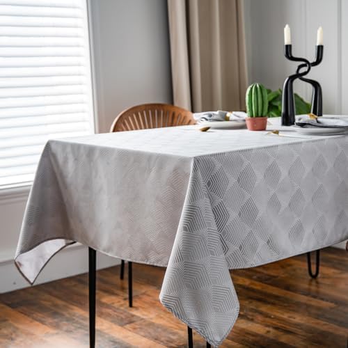 Classic Geometric Tablecloth for Summer