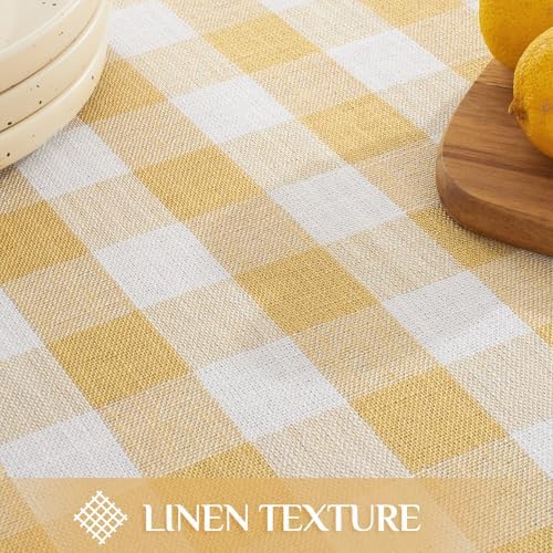 Gingham Tablecloth with Tassels Soft Elegant Leak-Proof Design