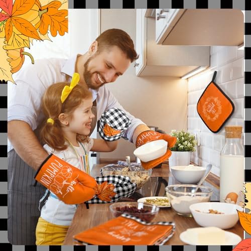Pickmesh 12-Piece Winter Kitchen Towels and Oven Mitt Set