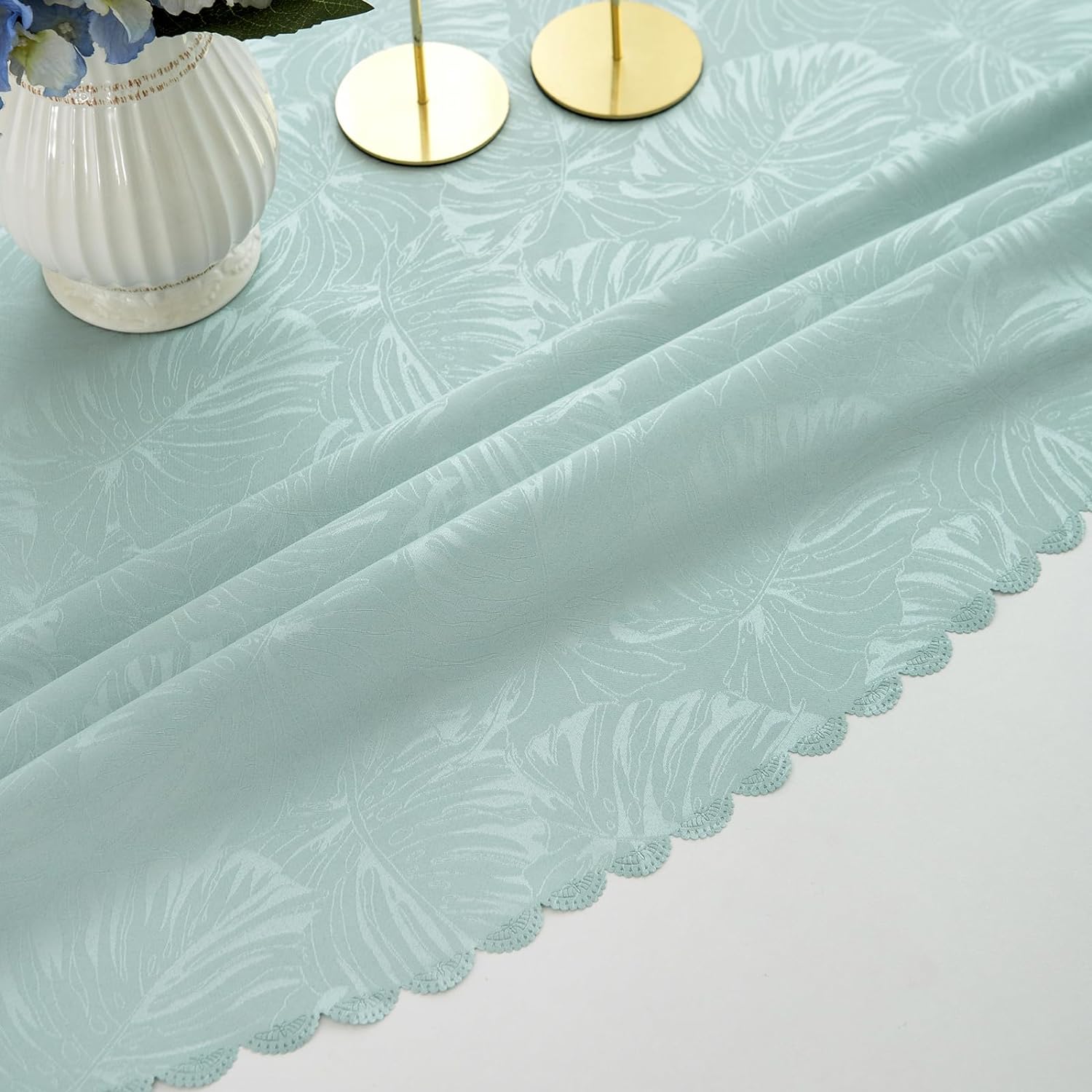 Perfect Eco-friendly Round Tablecloth