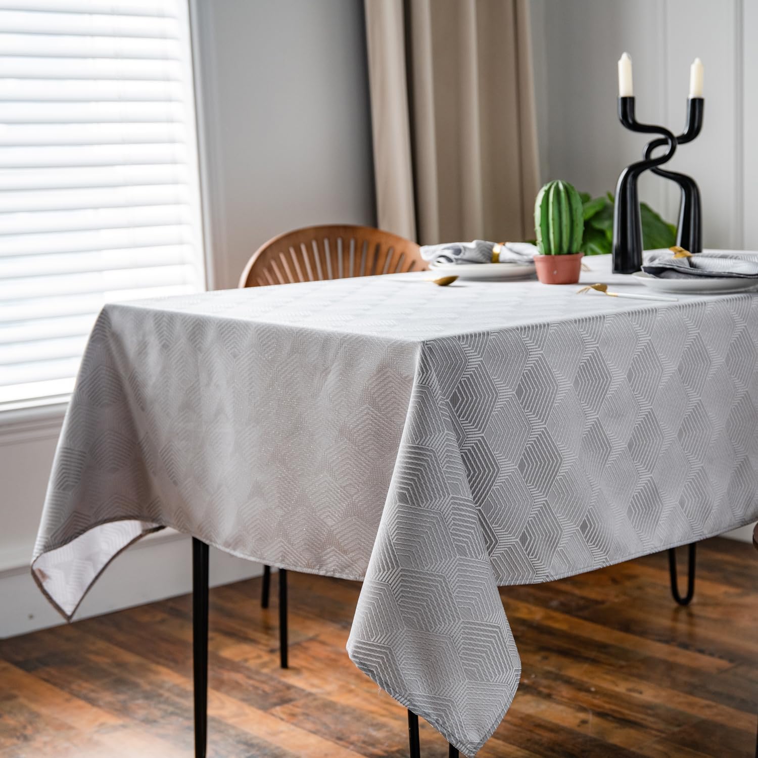 Classic Geometric Tablecloth for Summer