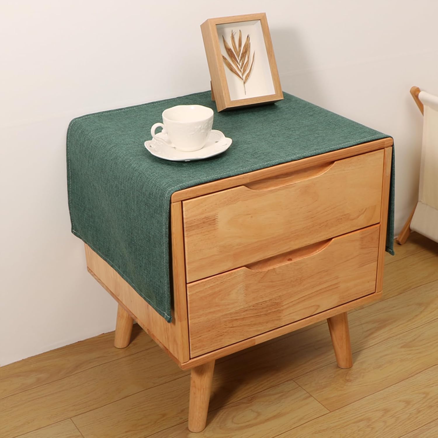 Cozy Bedside Tablecloth for Home Decor Protection