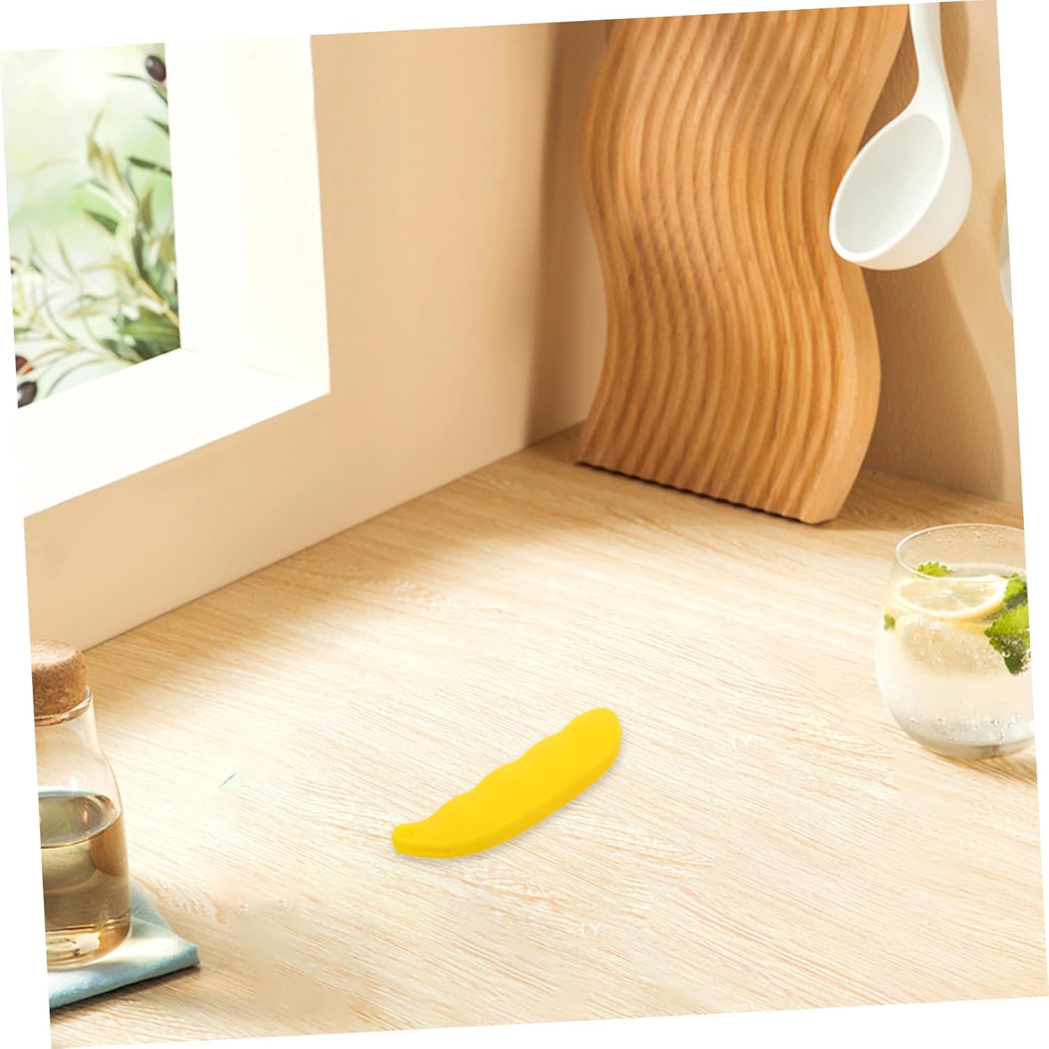 FOMIYES Silicone Knife Back Protector
