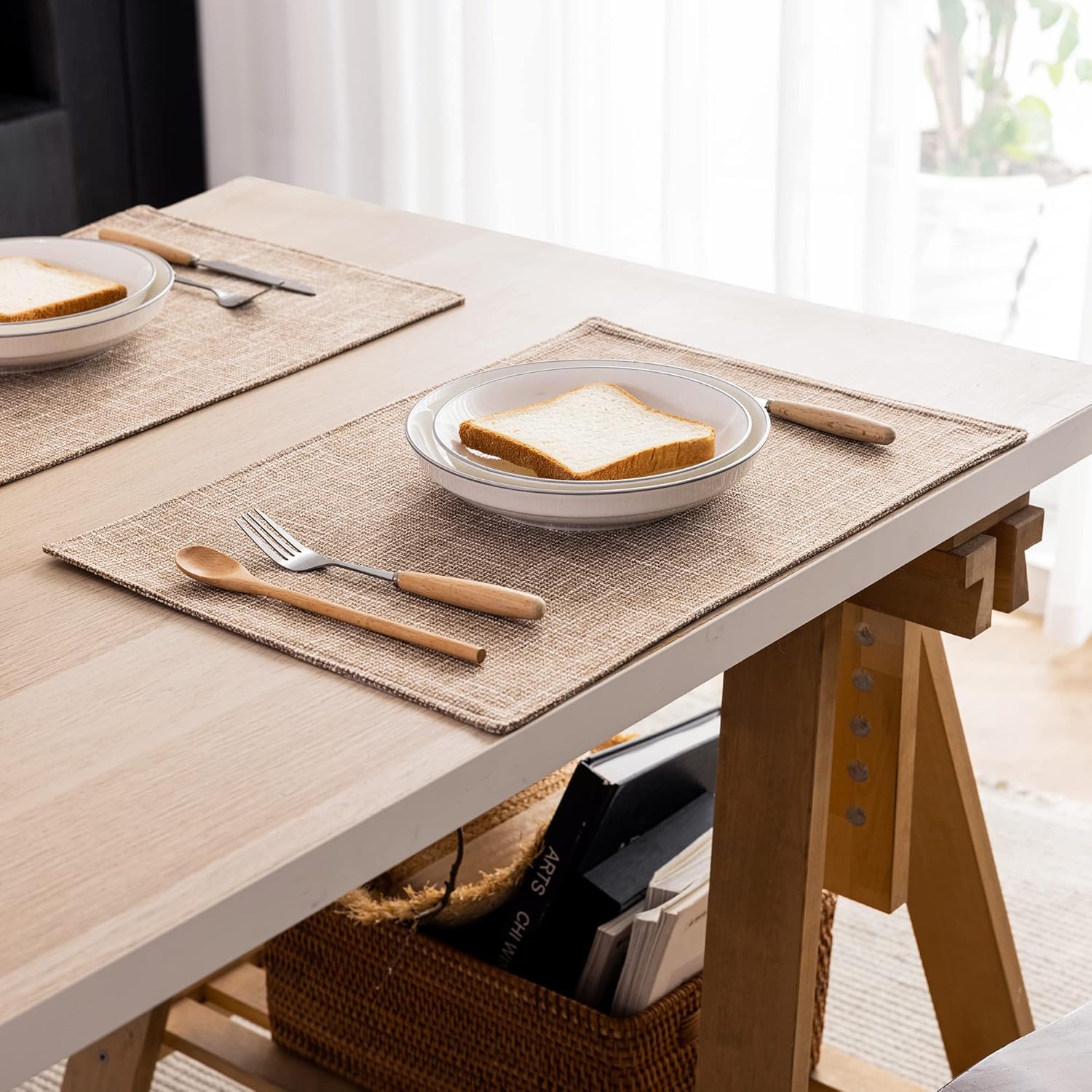 Kevin Textile Set of 4 Heat-Resistant Placemats Natural Linen 13x19