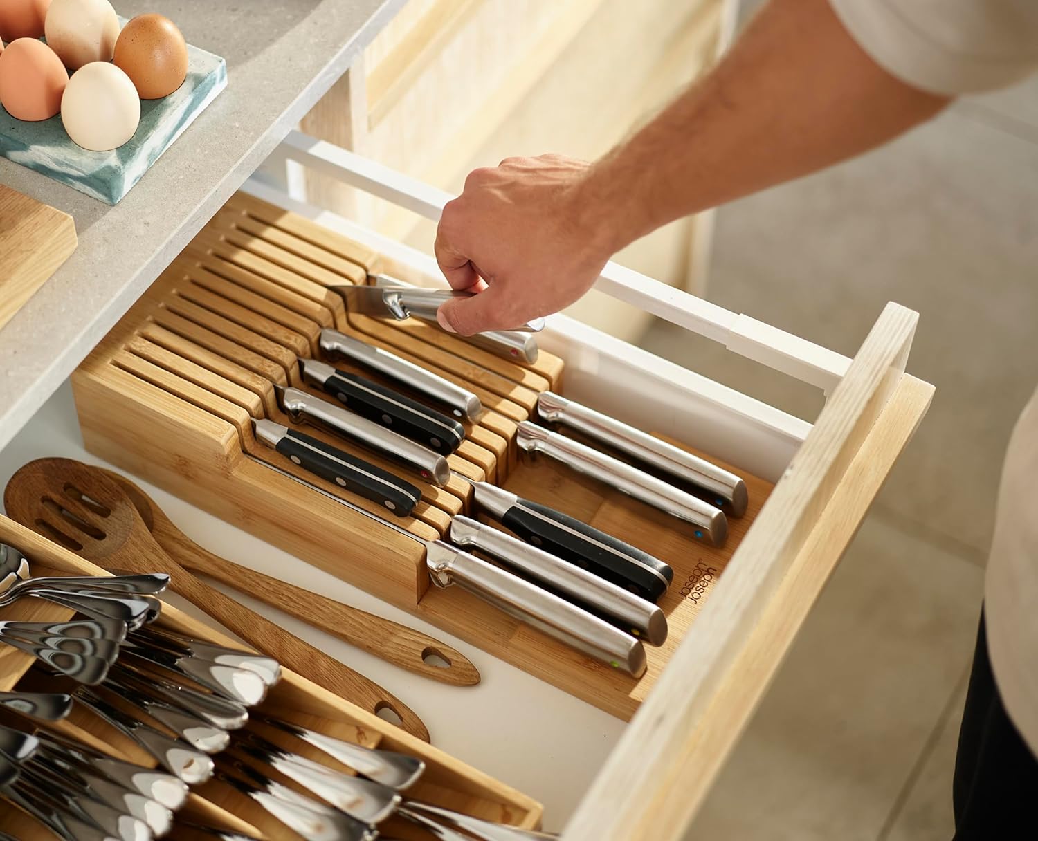 Organized Kitchen Storage Made Easy