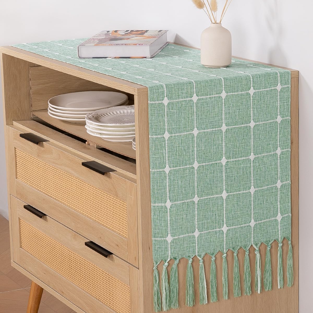 DeZerlor Premium Linen Boho Table Runner