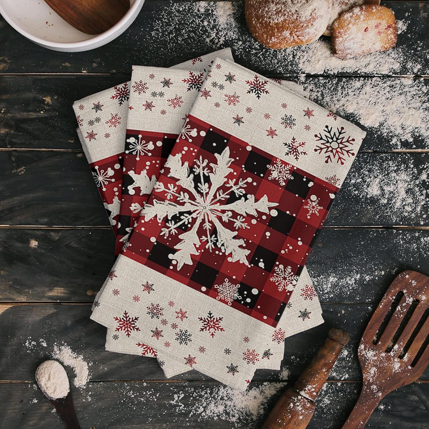 ZOE GARDEN Christmas Snowflake Dish Towels 2 Pack Red Black 18x28
