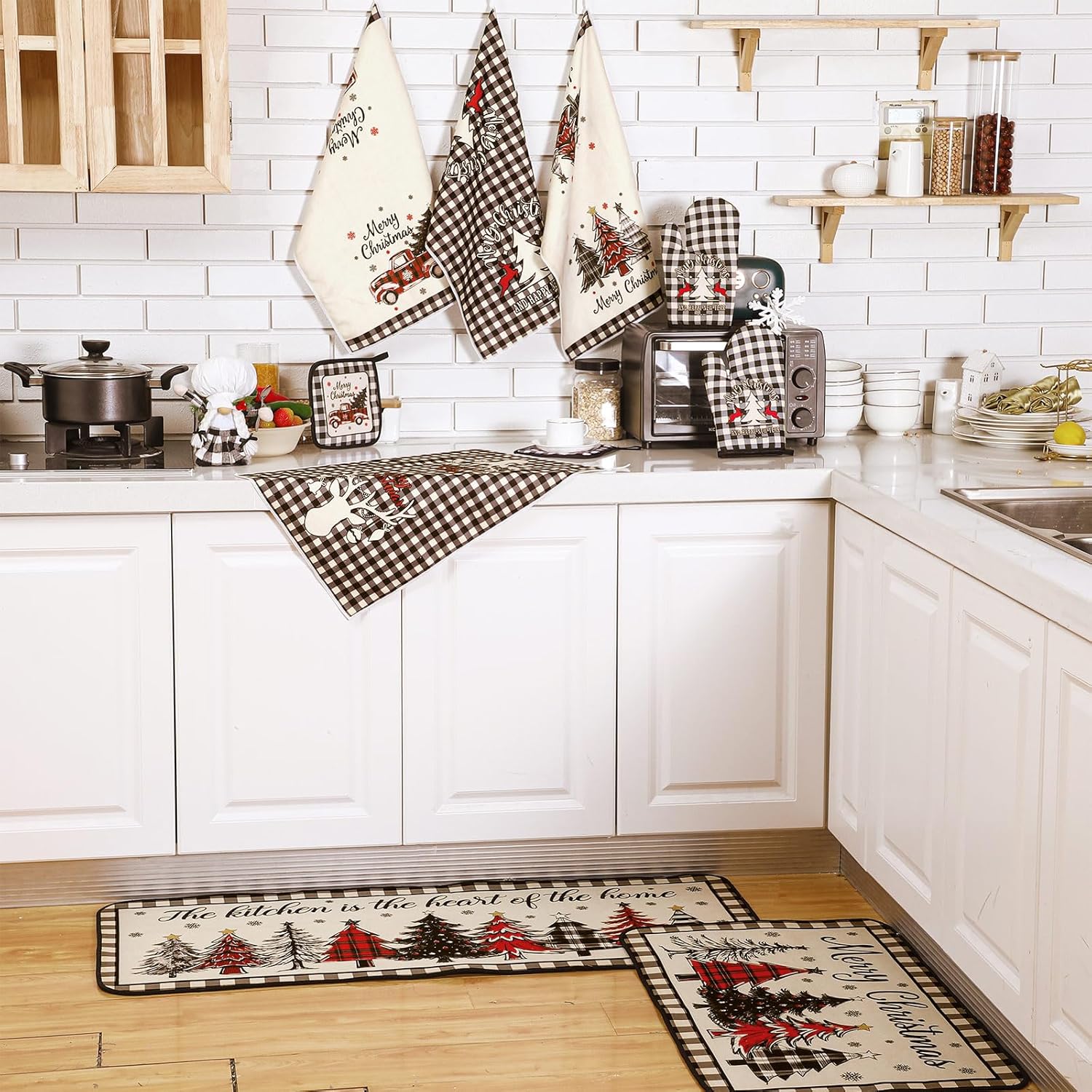 10-Piece Farmhouse Kitchen Set for Mom Daughter Black White