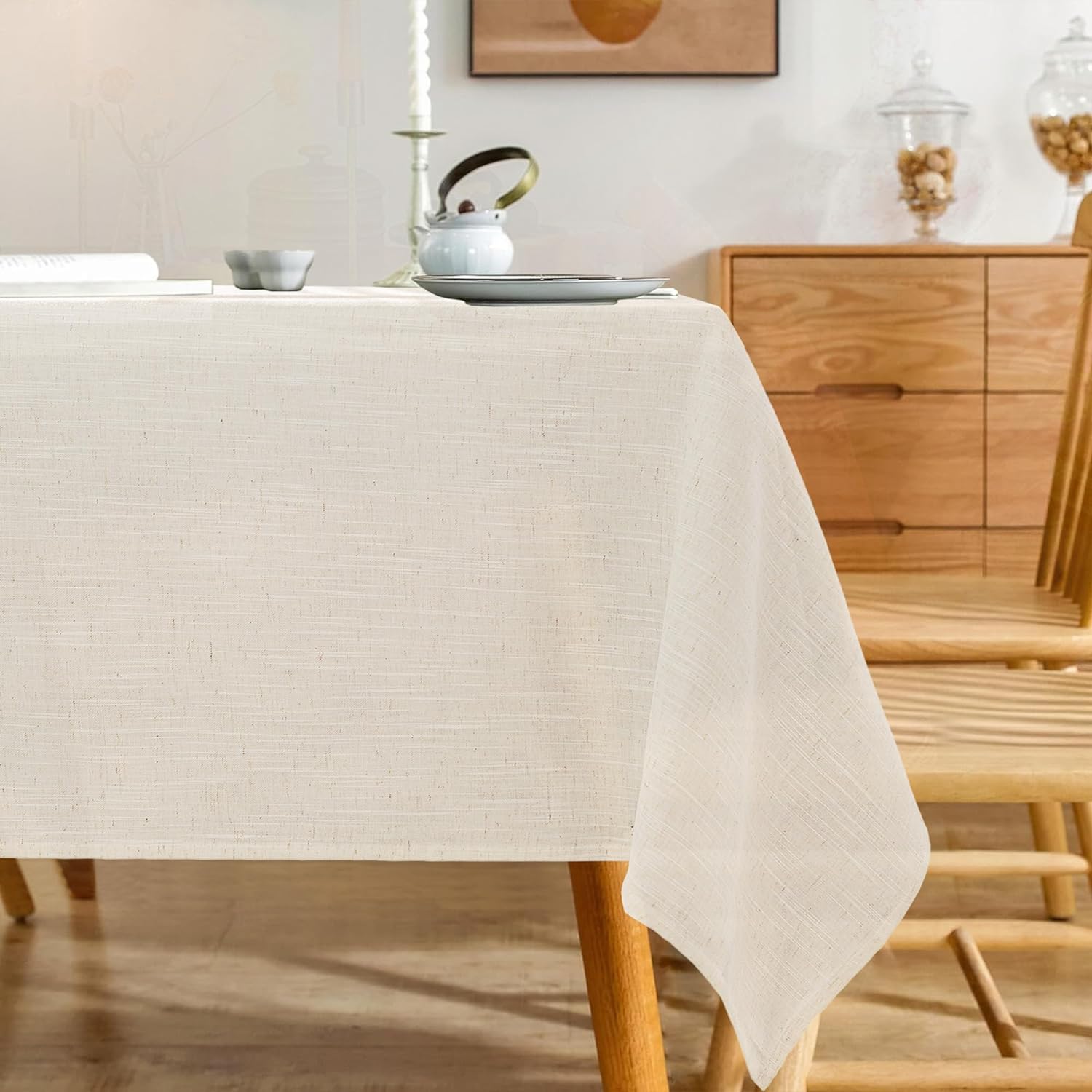 60x102 Linen Tablecloth - Water Resistant