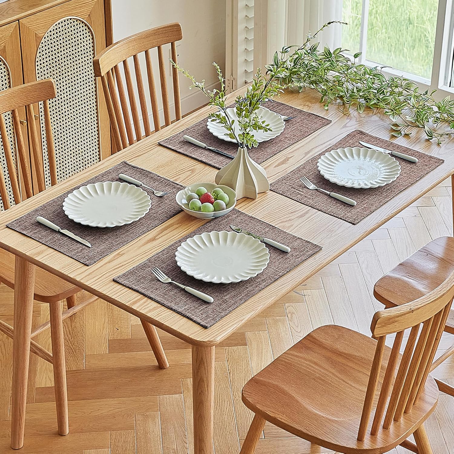 Bespoke Faux Linen Placemats for Durable Dining